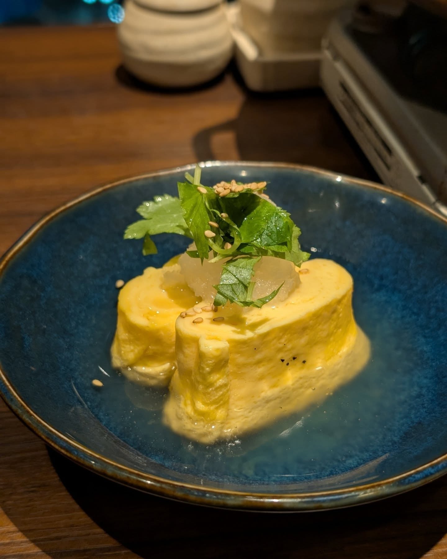 20周年を迎えて移転リニューアルをした大人の秘密基地的なお店