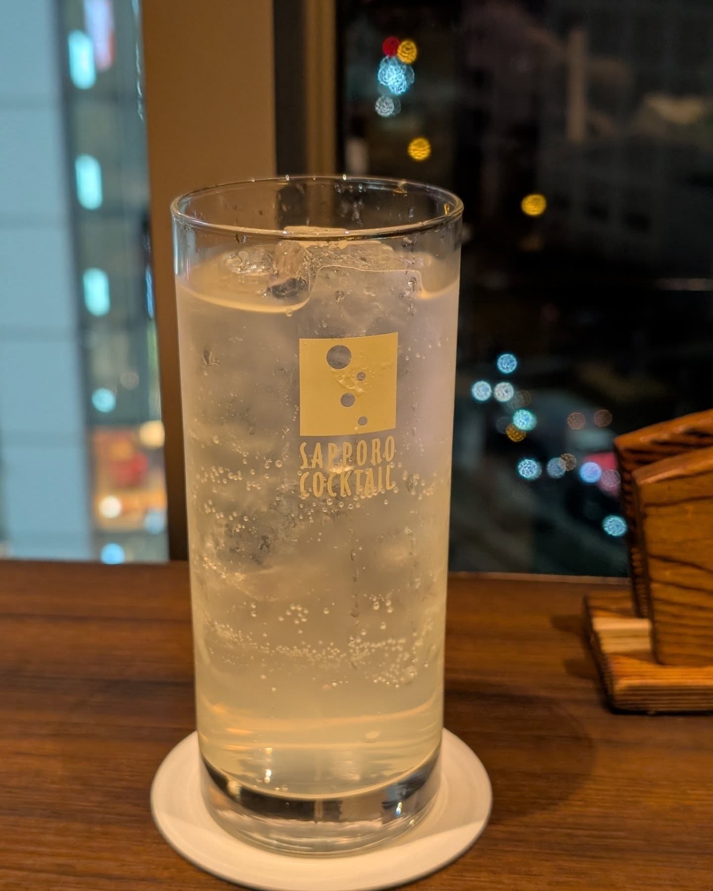 20周年を迎えて移転リニューアルをした大人の秘密基地的なお店