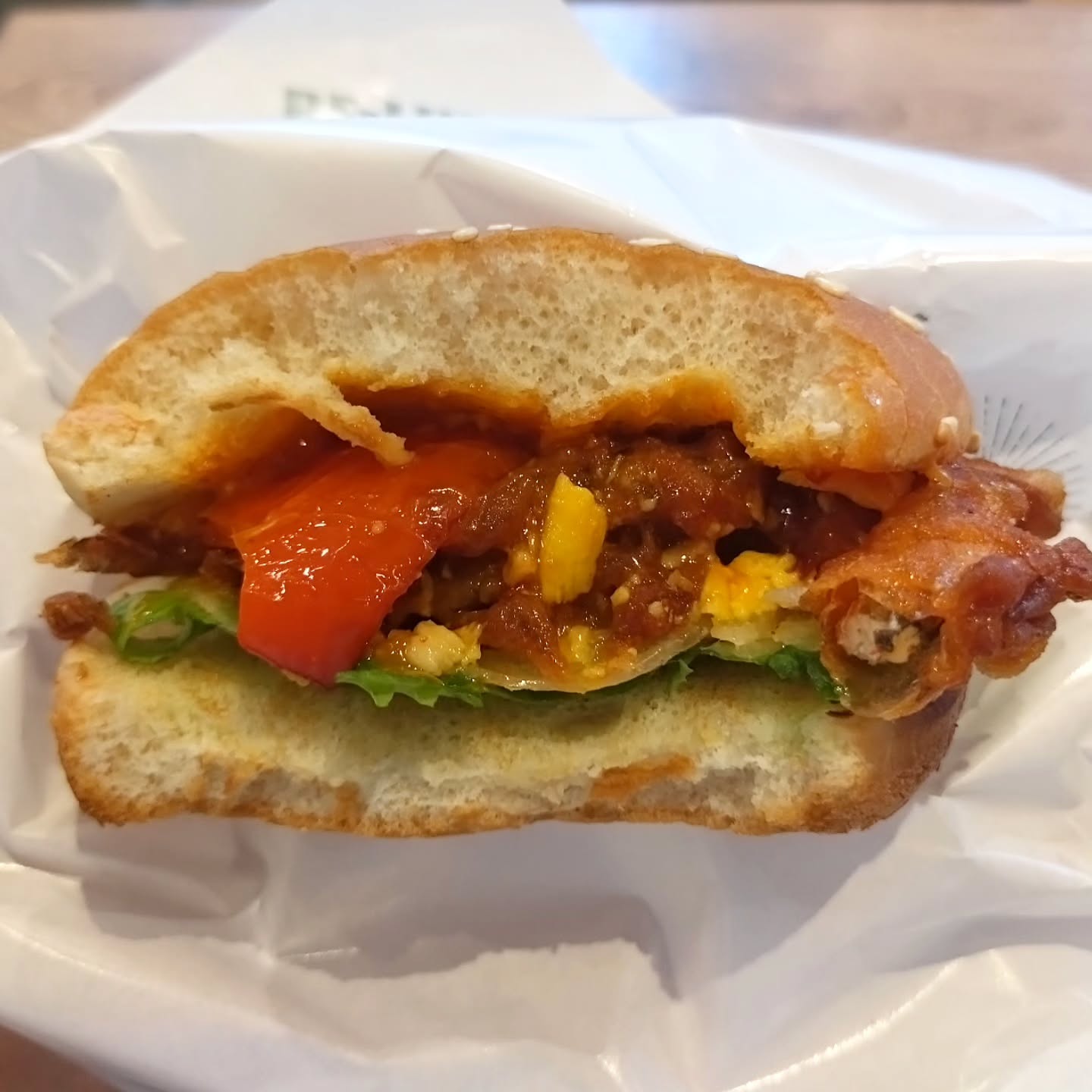 フレッシュネスバーガー 東新宿店