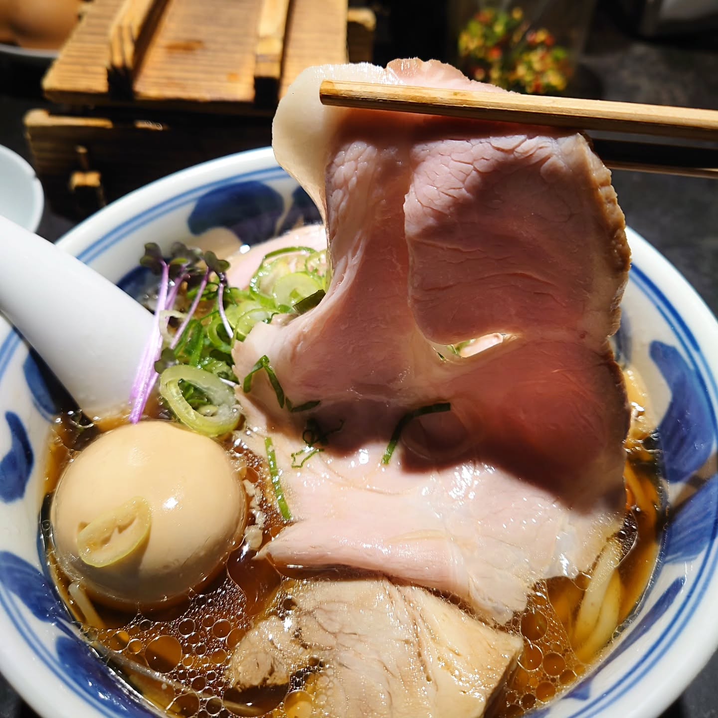 自分好みにカスタマイズ！トッピング使い放題なお店