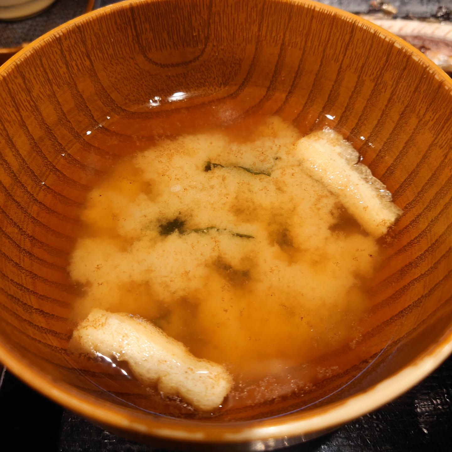 炭火焼干物定食　しんぱち食堂