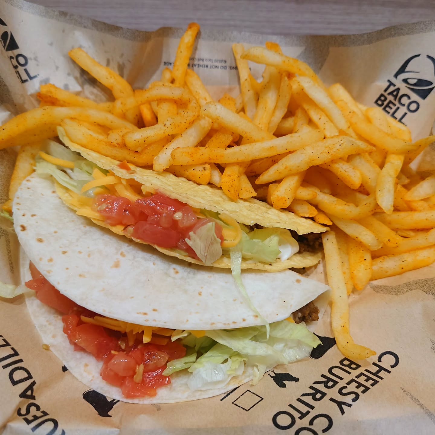 タコベル プレナ幕張店