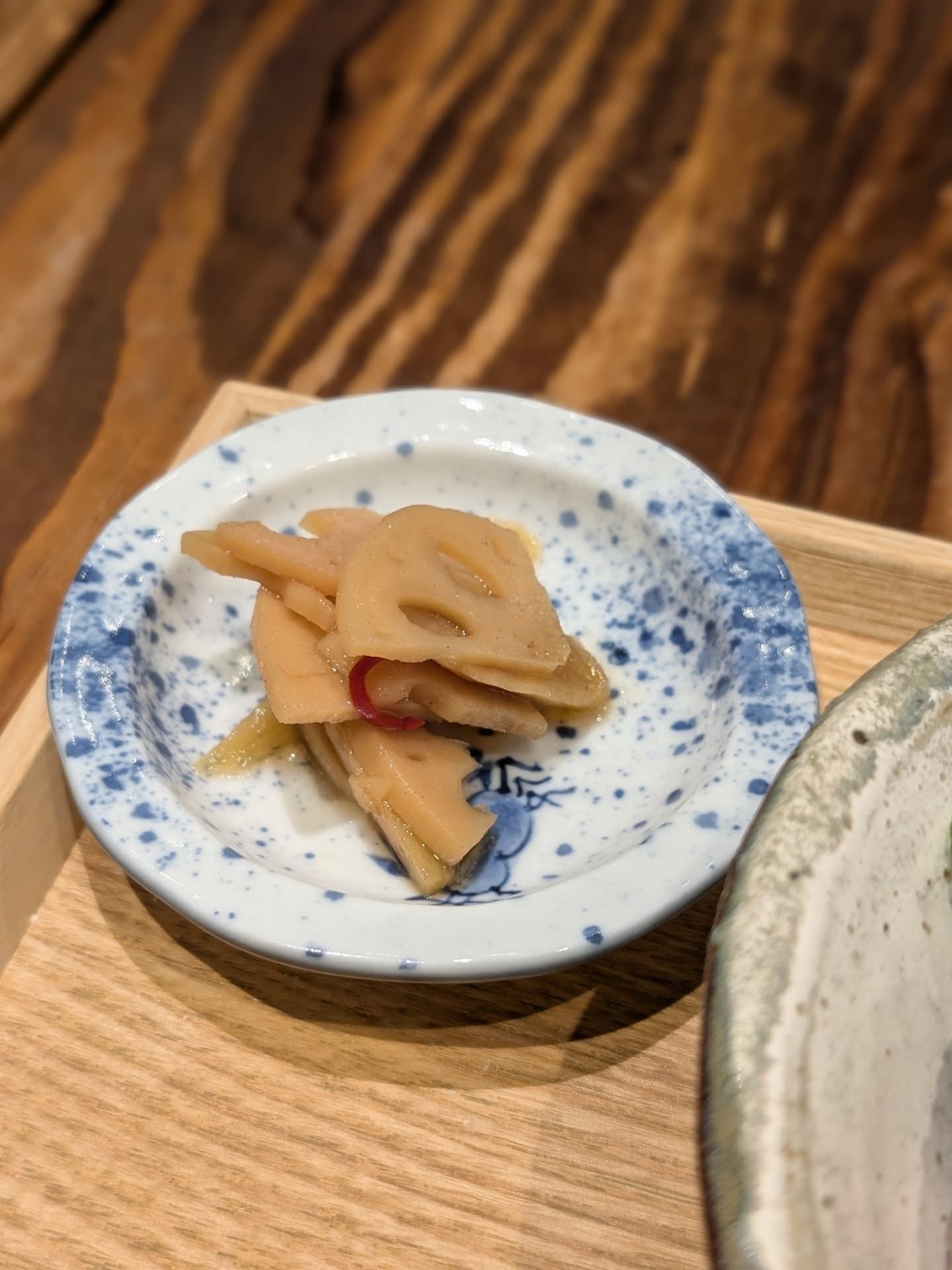 1日20食限定の絶品塩角煮！