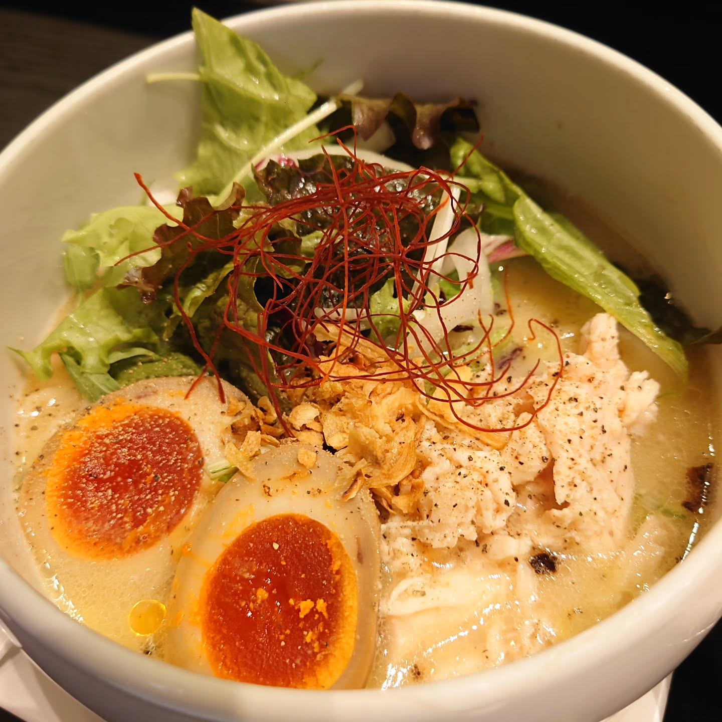 鶏白湯らーめん 自由が丘蔭山 新宿東宝ビル店