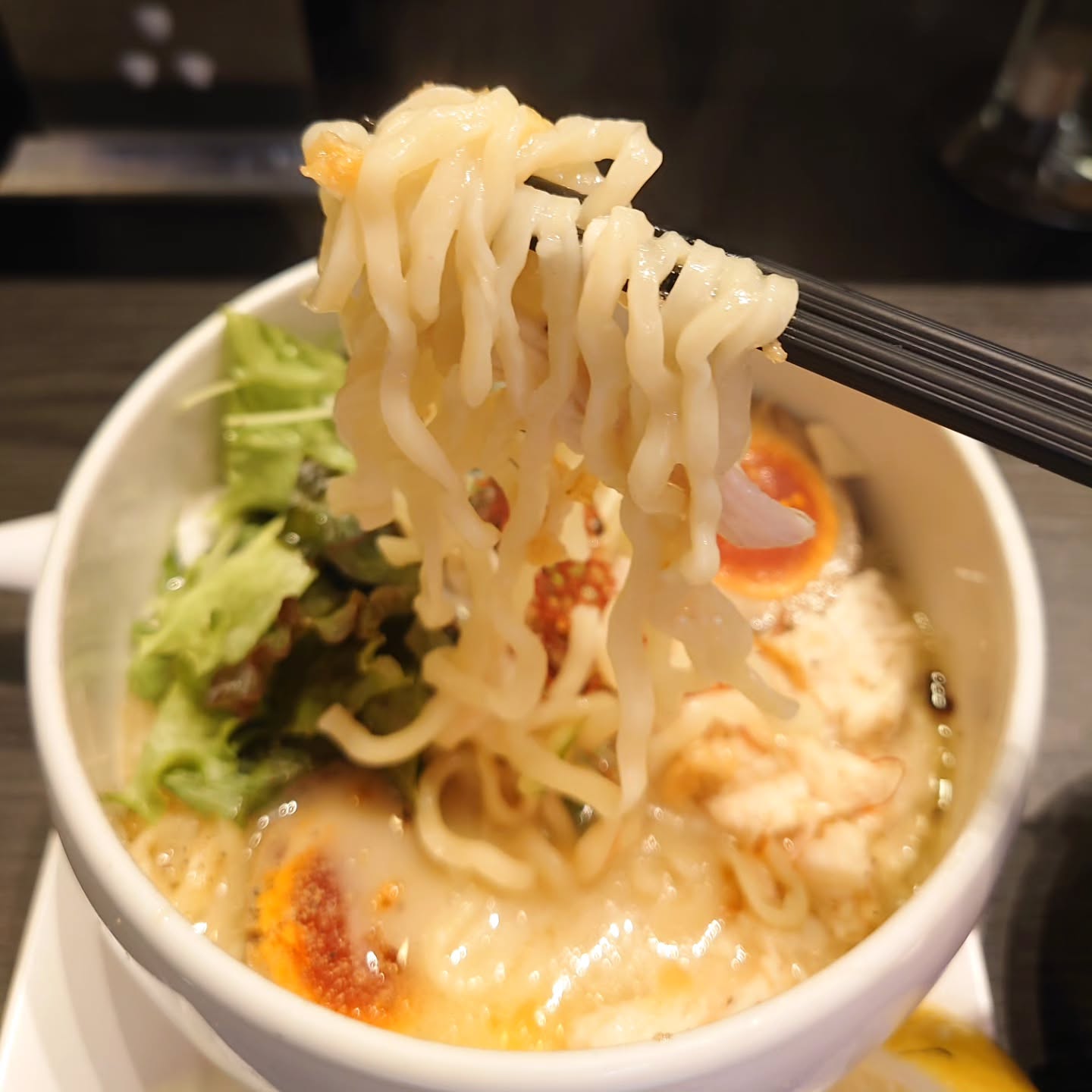 鶏白湯らーめん 自由が丘蔭山 新宿東宝ビル店