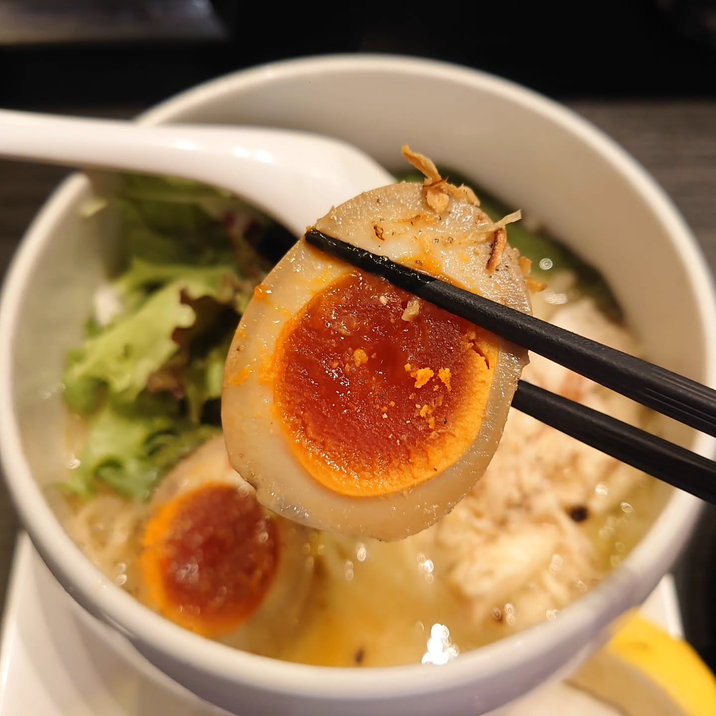 鶏白湯らーめん 自由が丘蔭山 新宿東宝ビル店