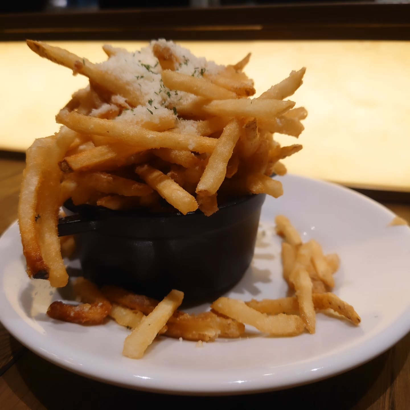 3rd. BAR&GRILL RESTAURANT