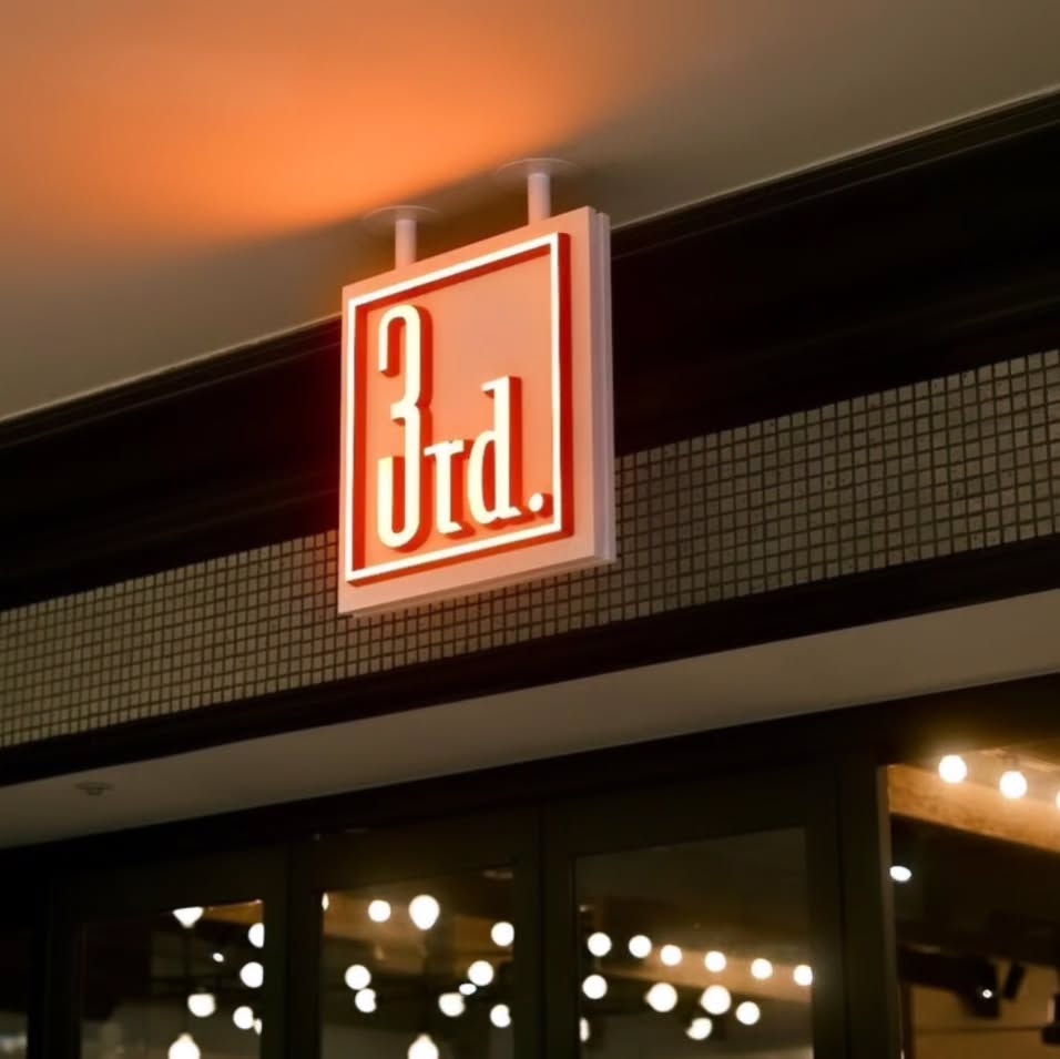 3rd. BAR&GRILL RESTAURANT