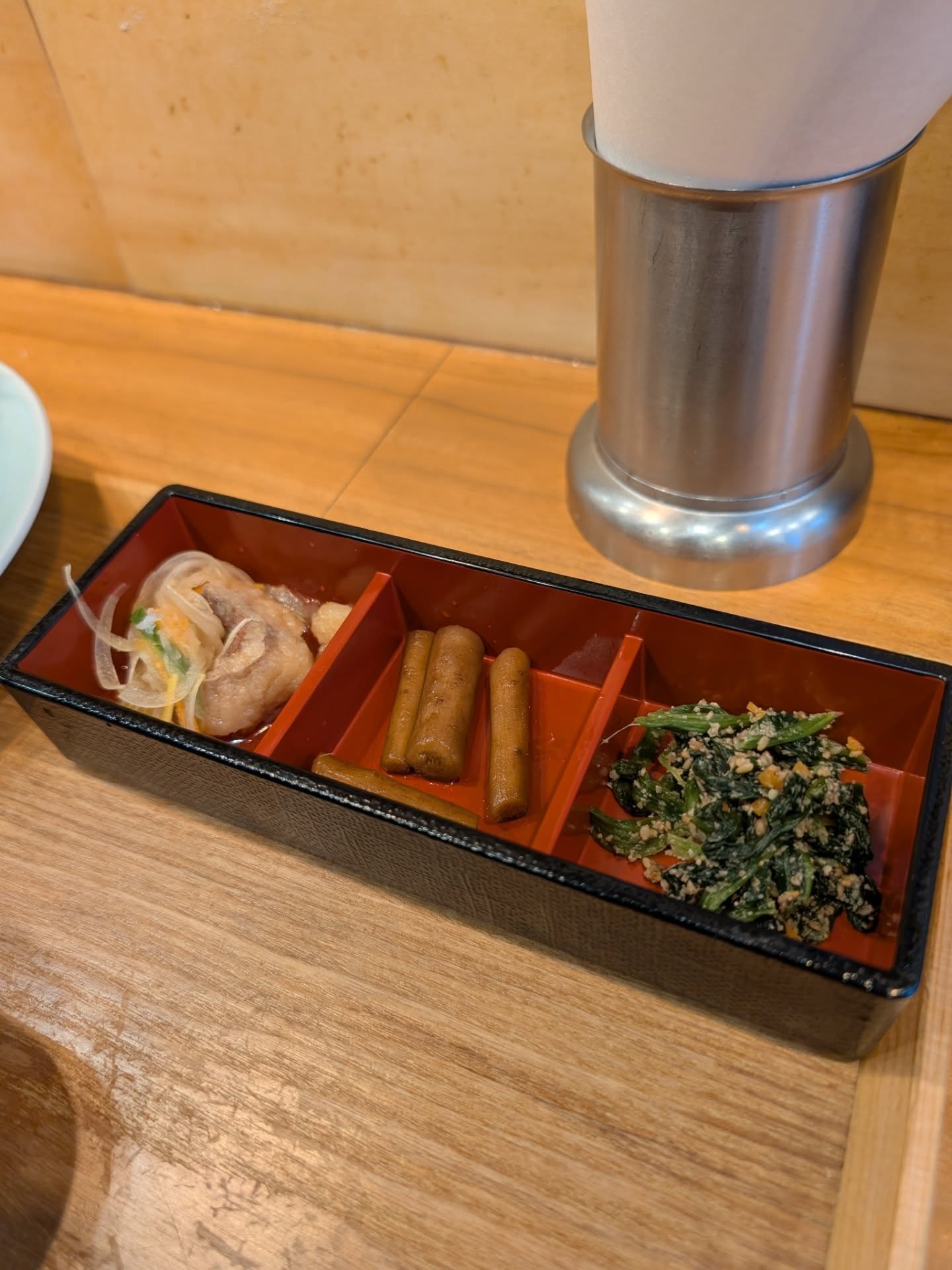 コスパ抜群の居酒屋ランチ定食！