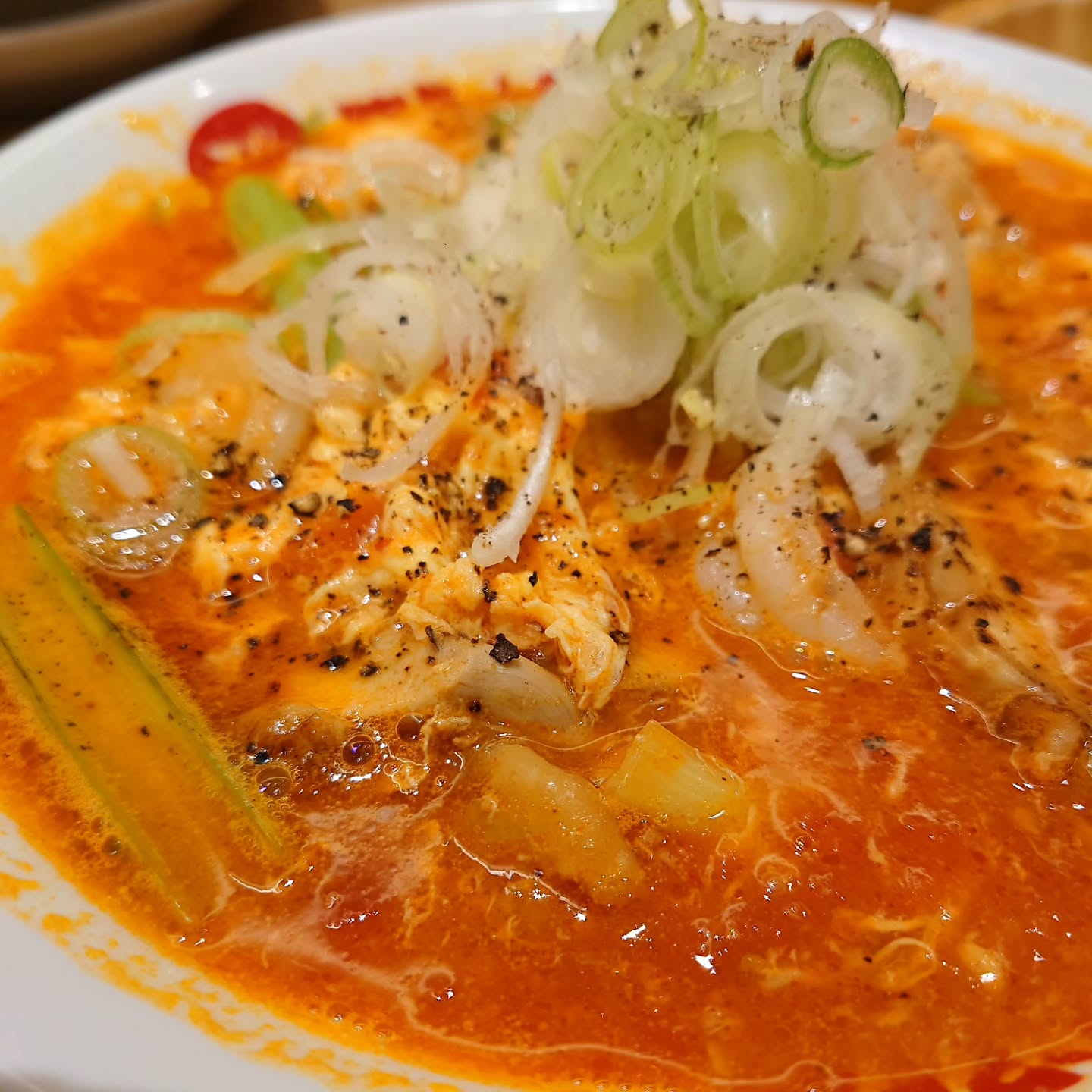 太陽のトマト麺 青山オーバルビル店