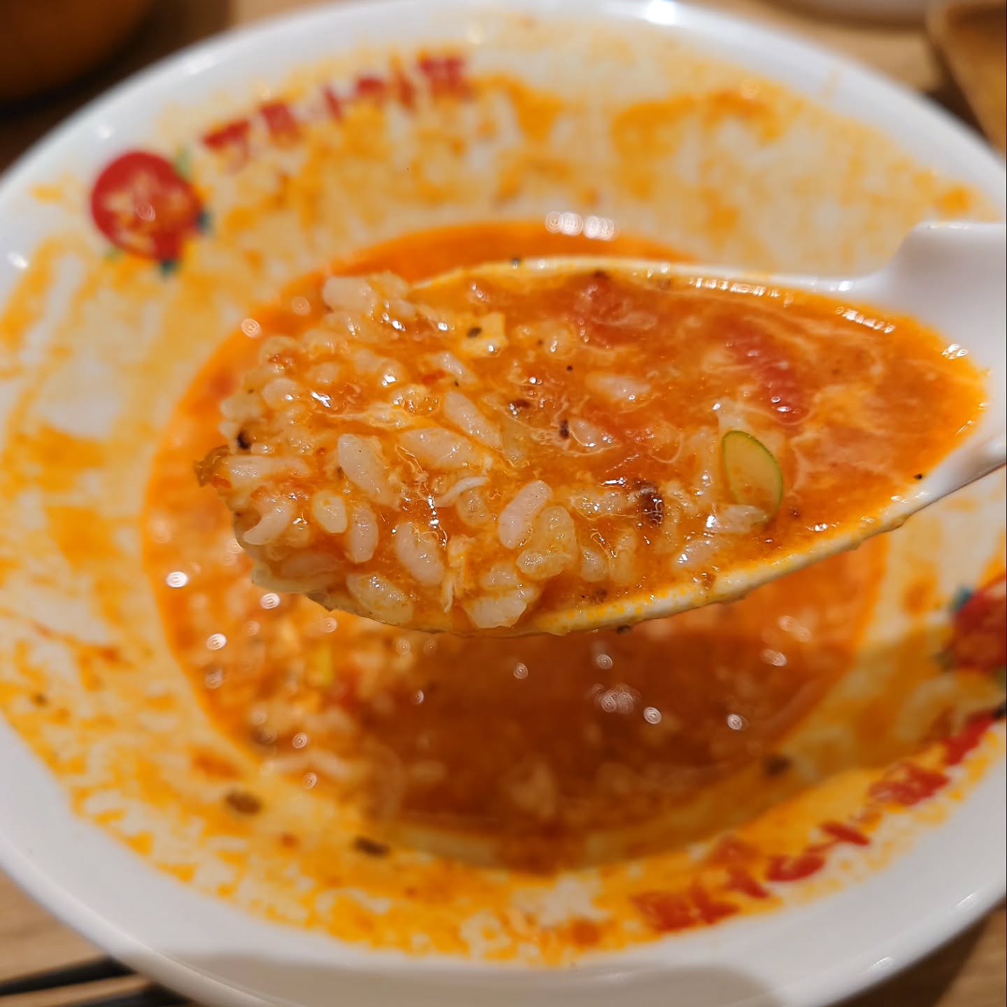 太陽のトマト麺 青山オーバルビル店