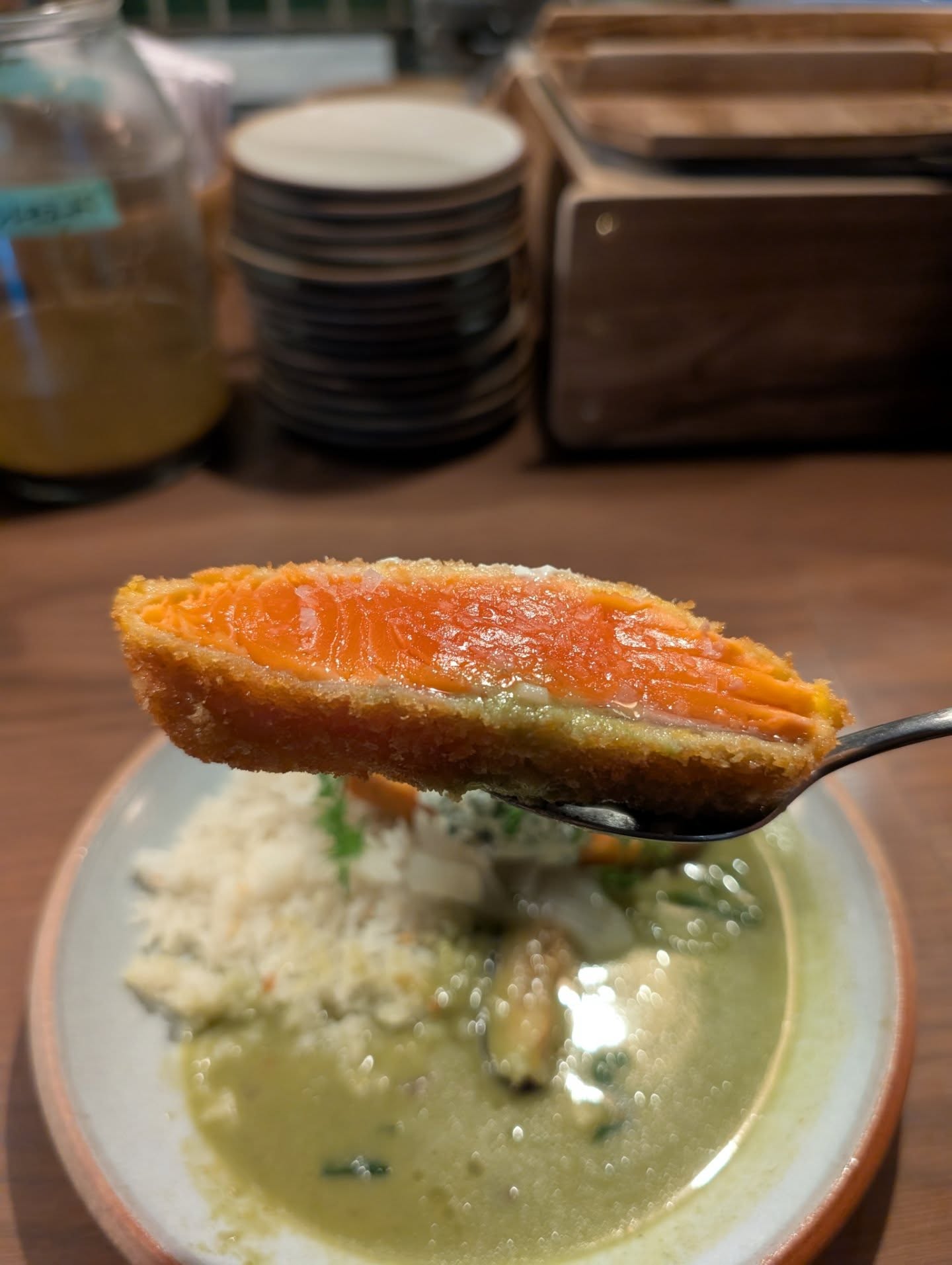 独創的なアジア料理が魅力のバル！