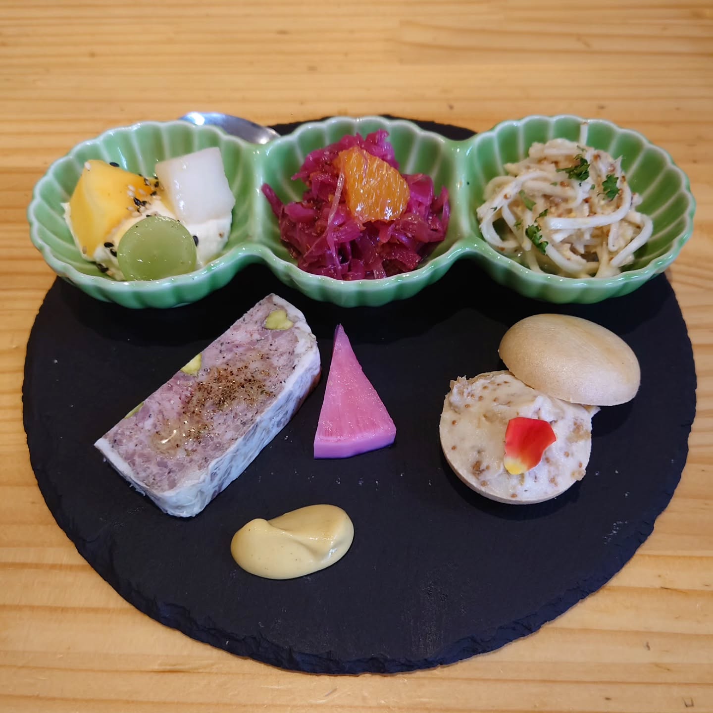 フランス食堂ひまわり