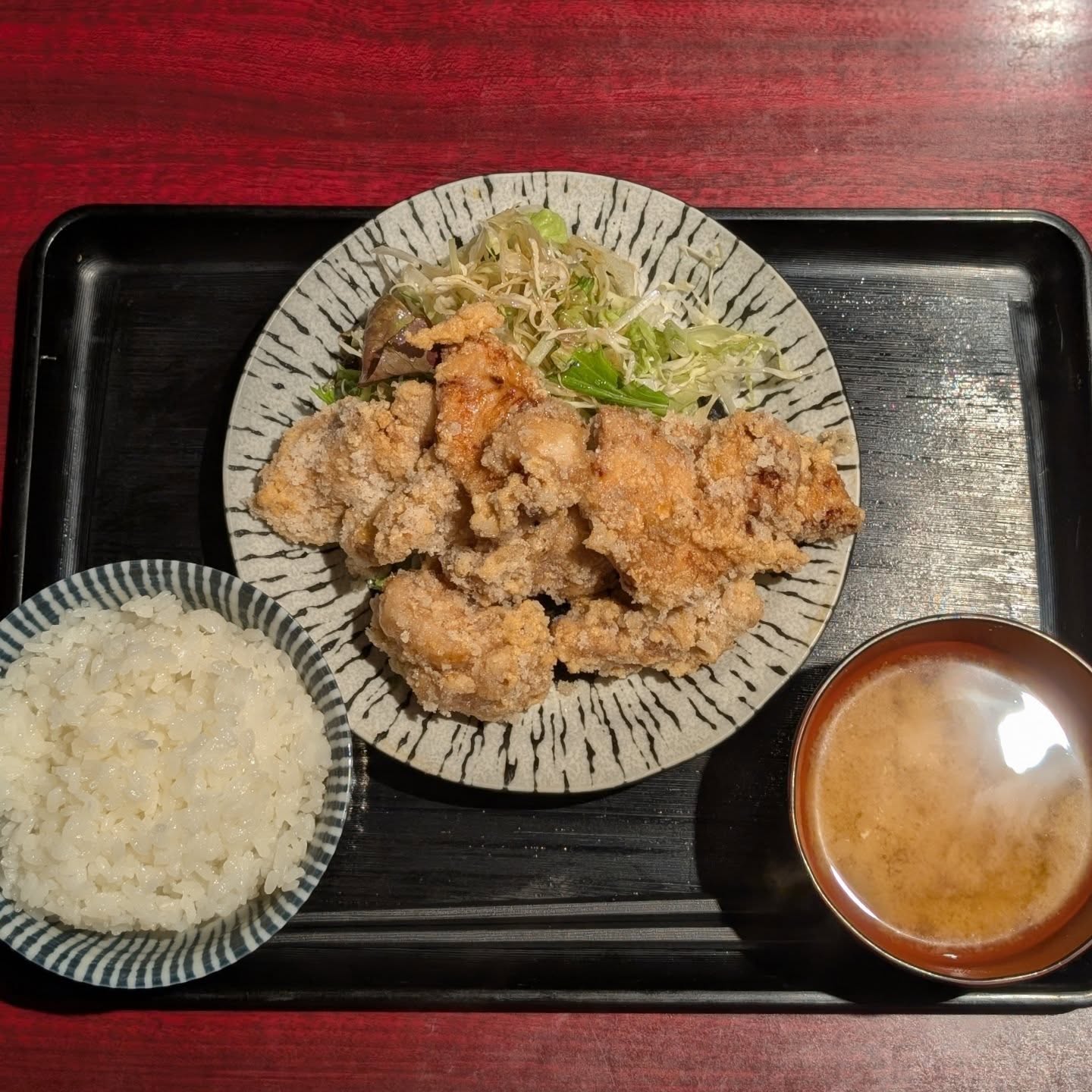 定食メニューが豊富な居酒屋ランチ