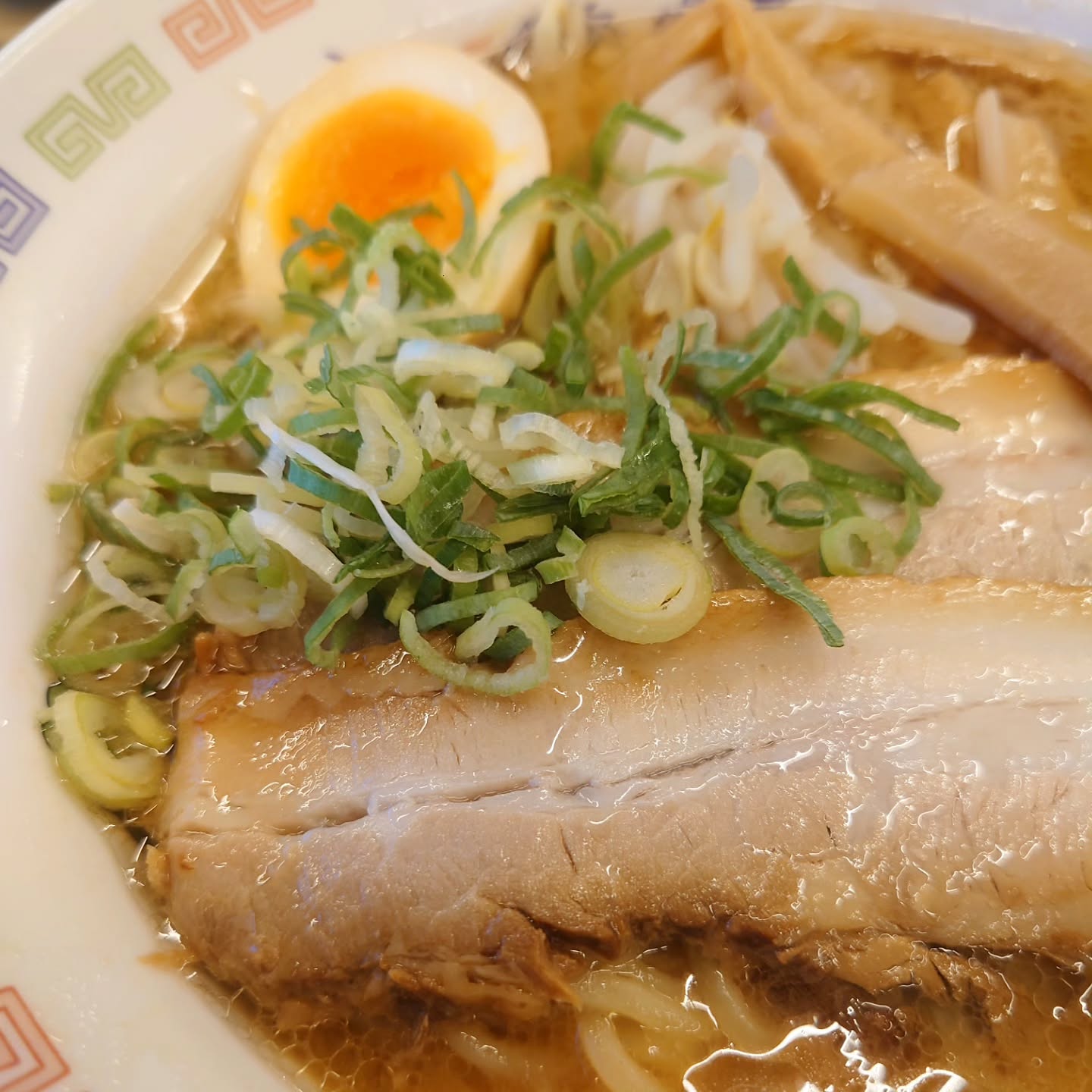 カミヒコウキ 成田国際第2ターミナル