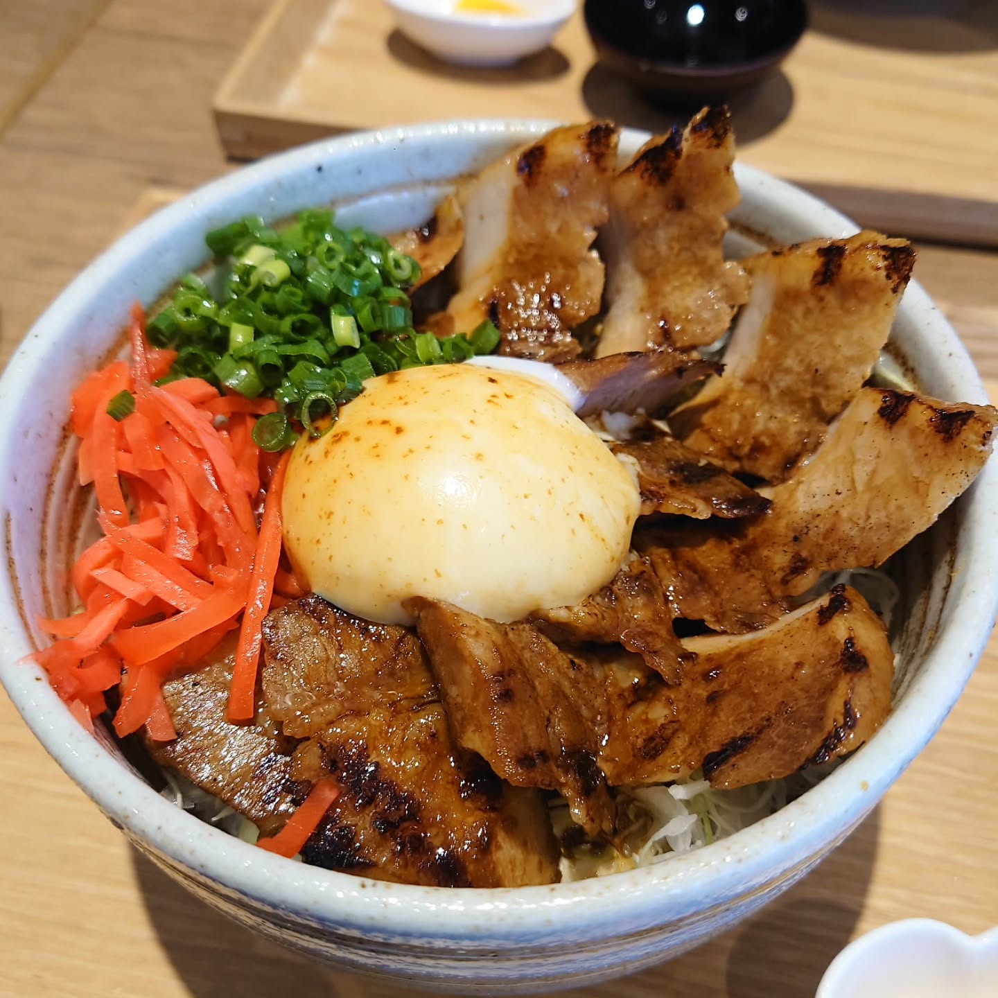 ​こだわりから揚げの酒処 くらふと