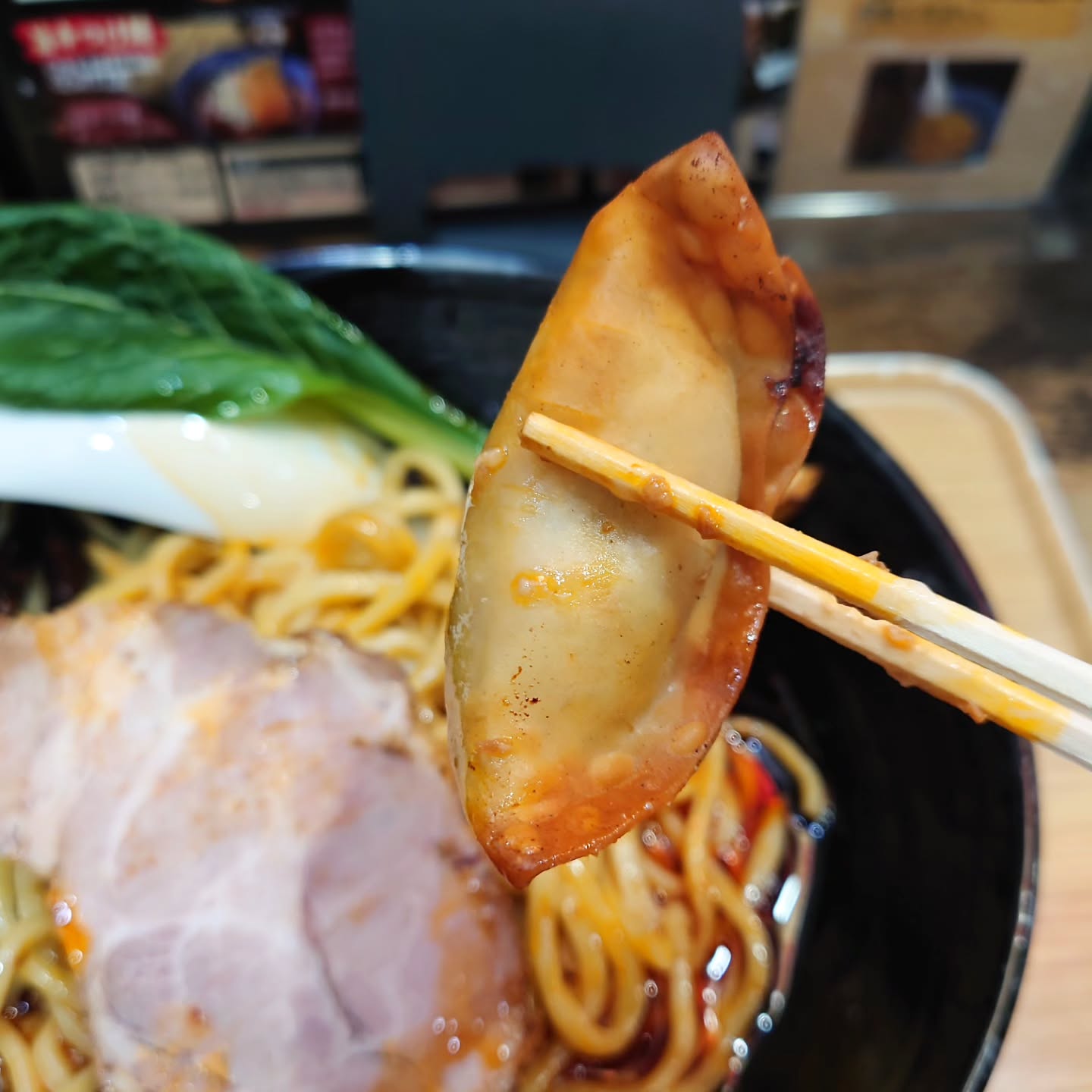 新宿で創業20年以上の絶品ラーメン店