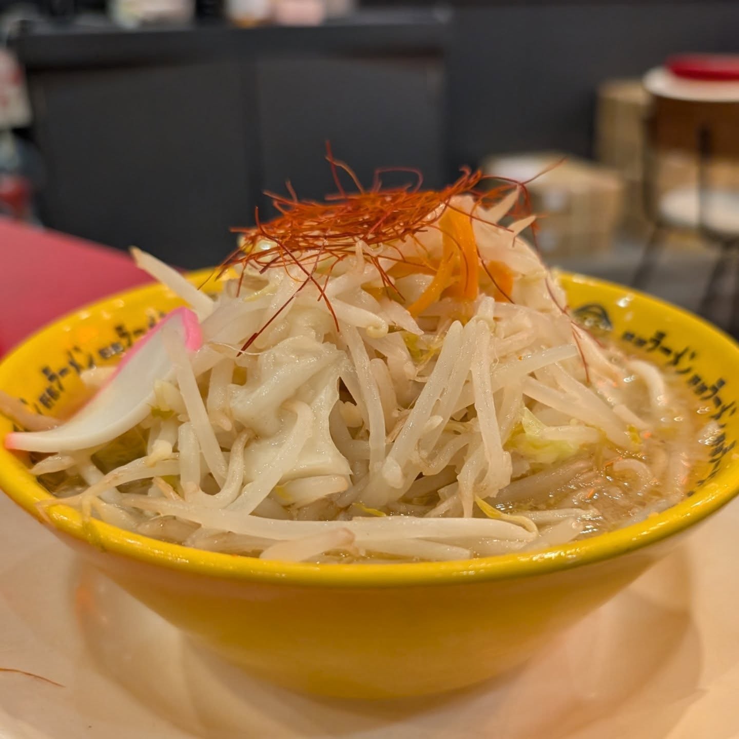 食べ応え抜群の山盛りタンメン!