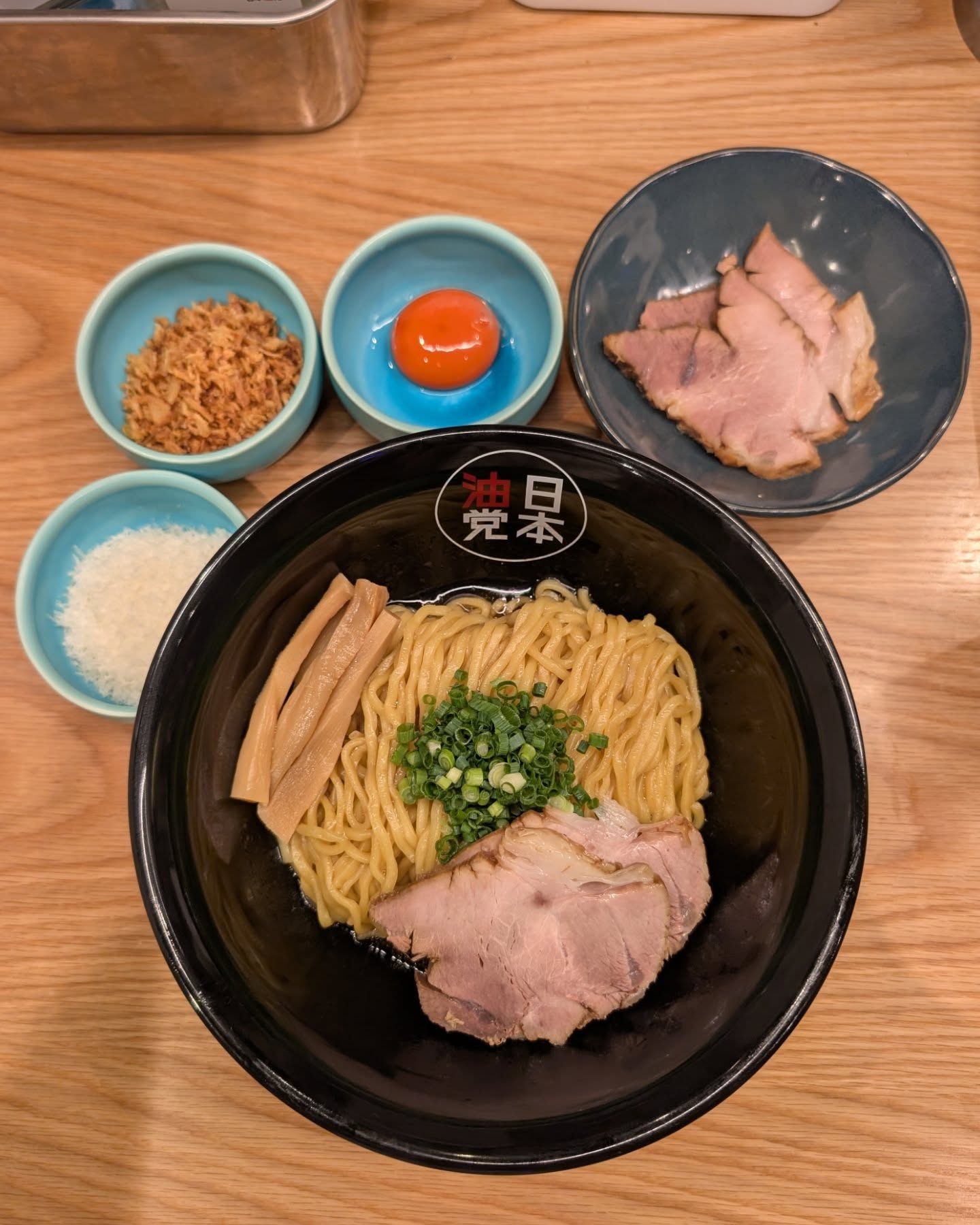 10/17にオープンした「はやしだ」系列の油そば専門店！