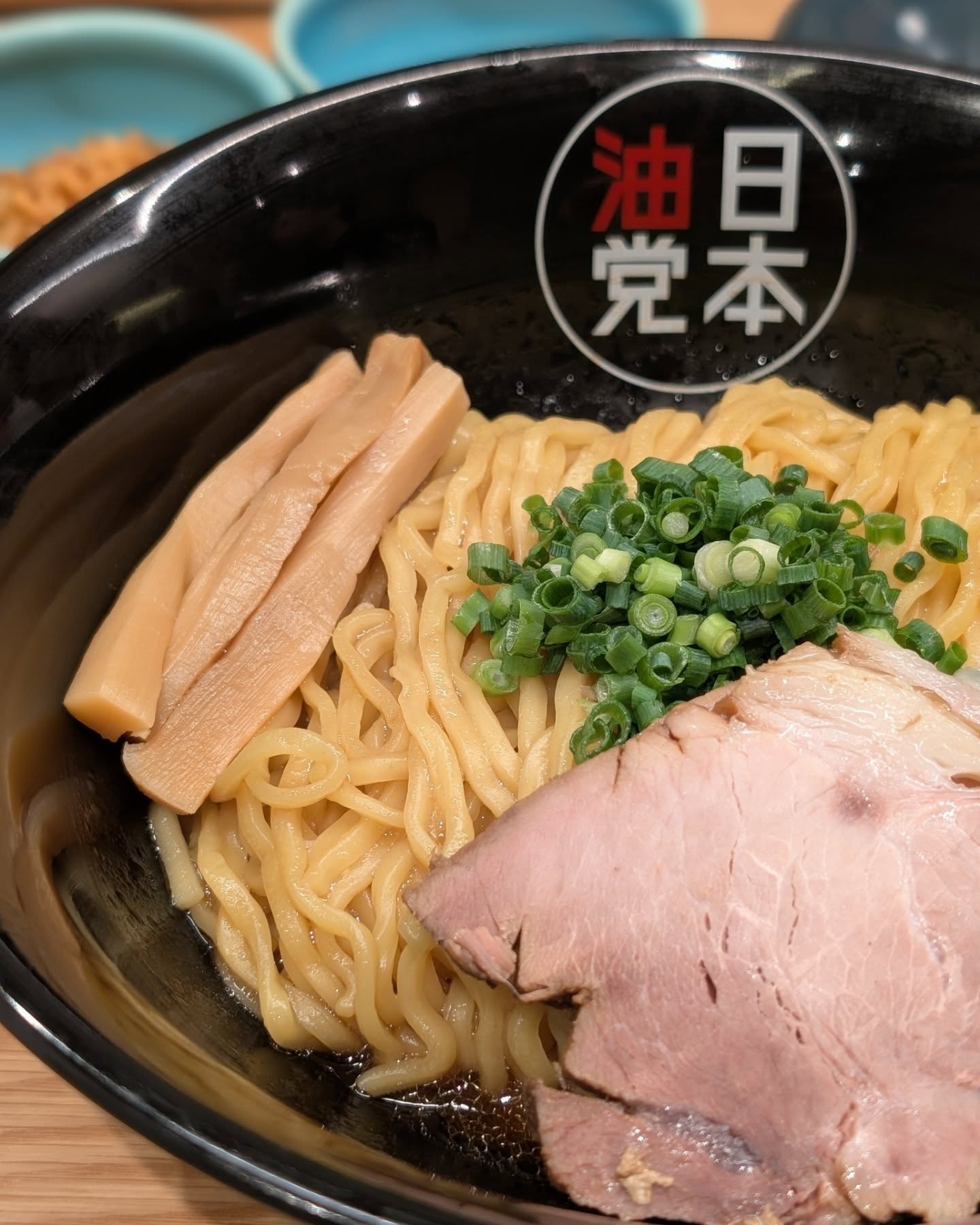 10/17にオープンした「はやしだ」系列の油そば専門店！