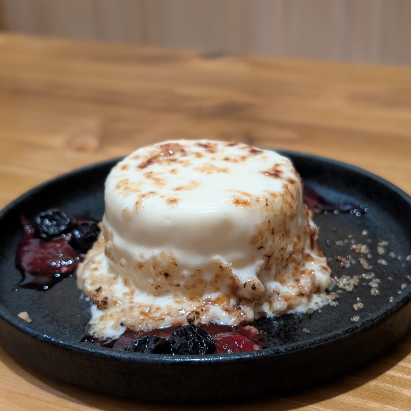 一流ホテルの料理人がプロデュースする創作料理の店！