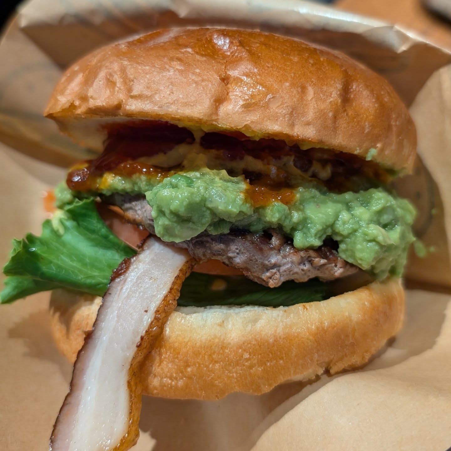 素材にこだわった絶品バーガーが食べられる店！