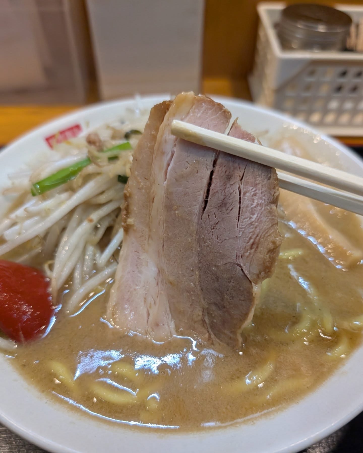 ミシュランビブグルマンを獲得した味噌ラーメンの名店