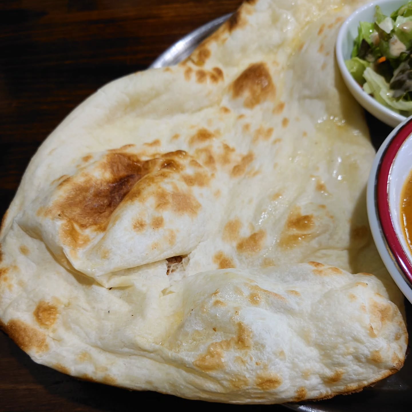 ボリューム満点でお得なランチが食べられる店