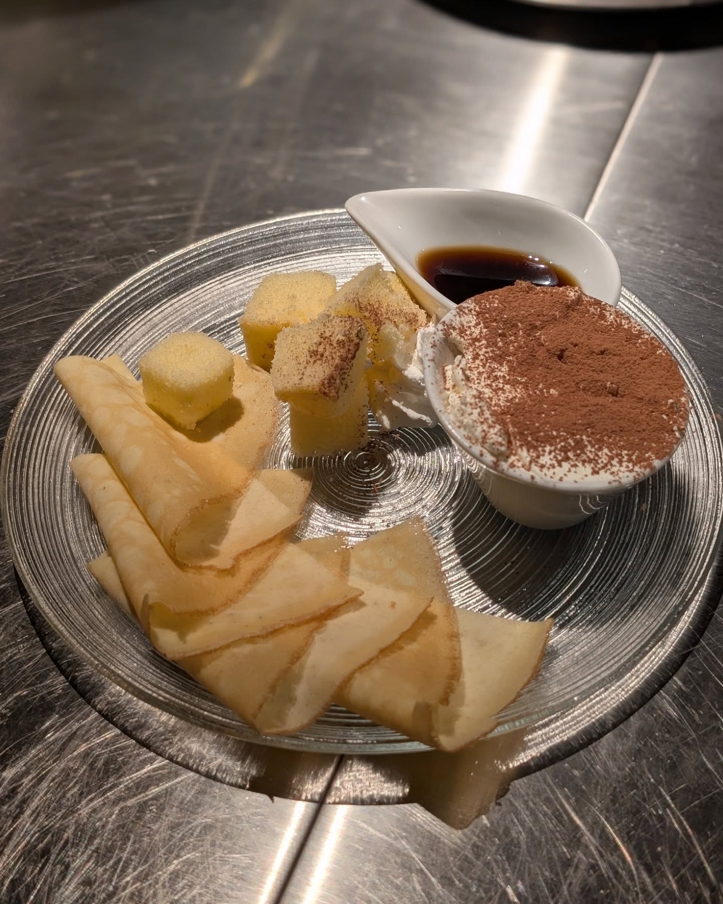炭火焼き料理がおすすめ！大人の隠れ家的ビストロ