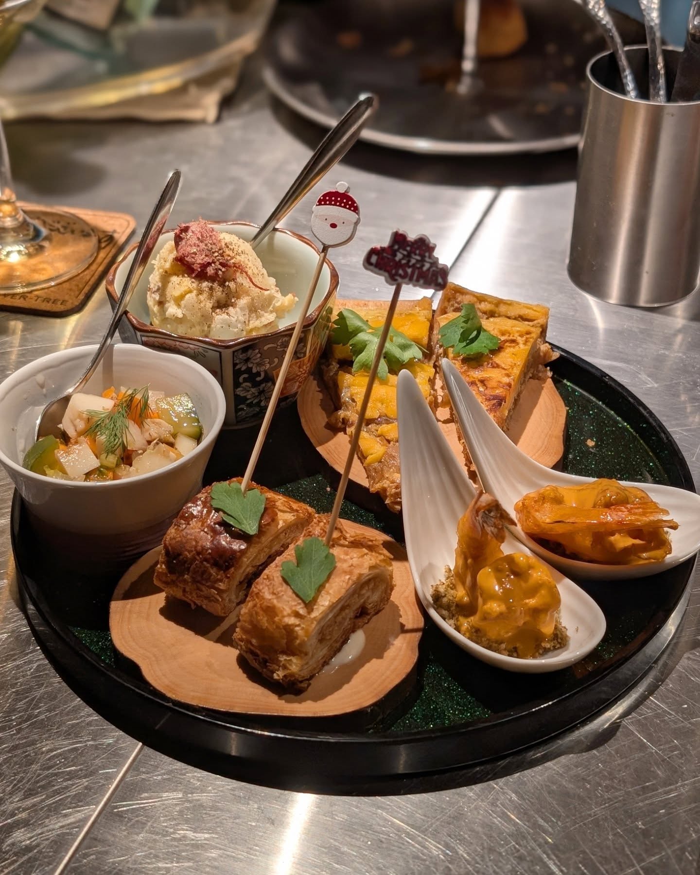 炭火焼き料理がおすすめ！大人の隠れ家的ビストロ