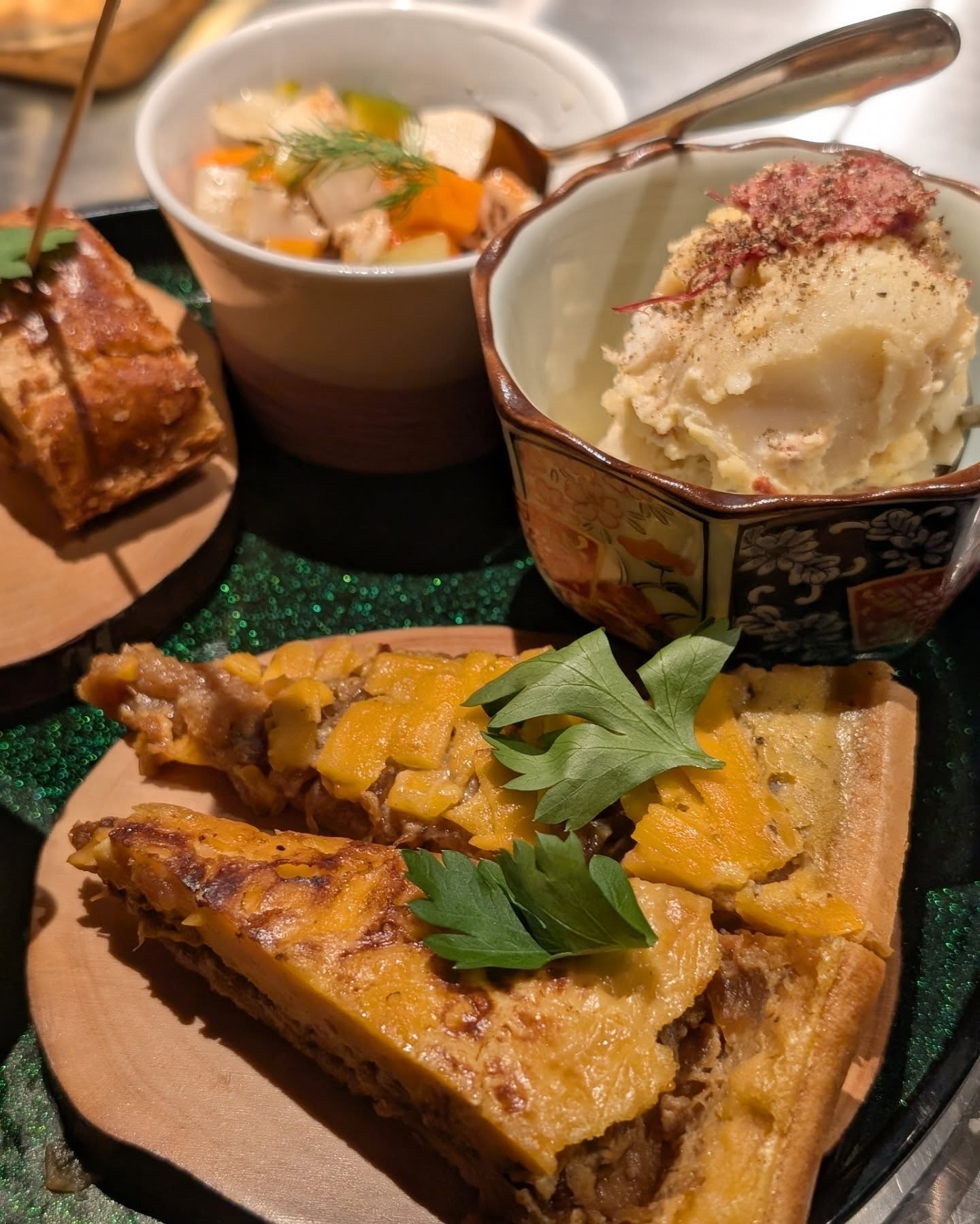 炭火焼き料理がおすすめ！大人の隠れ家的ビストロ