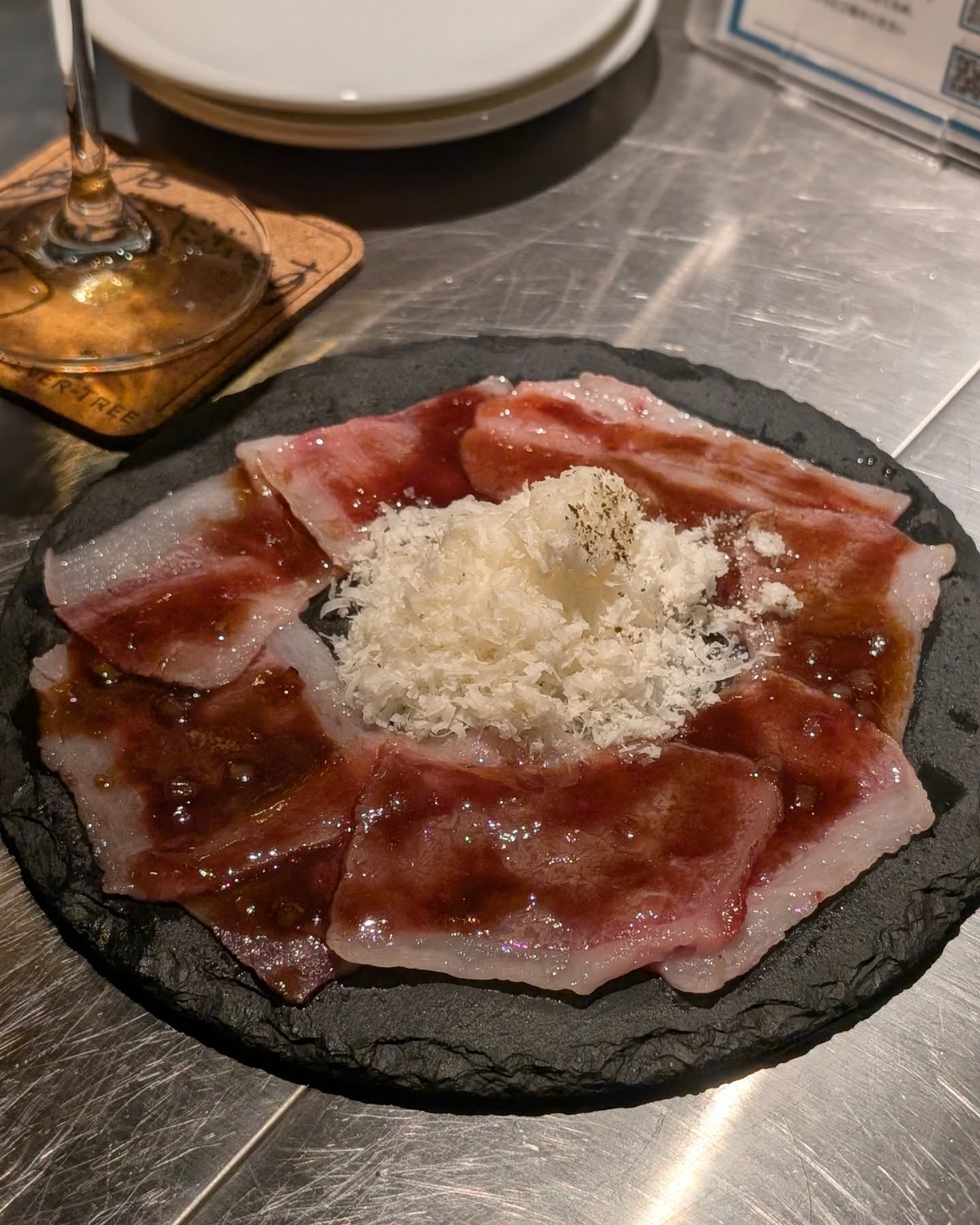 炭火焼き料理がおすすめ！大人の隠れ家的ビストロ